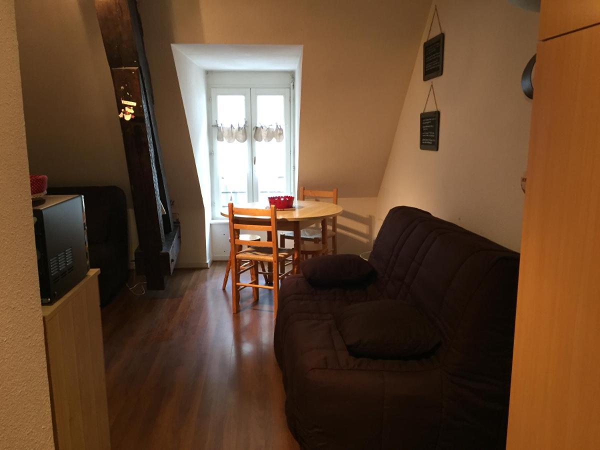 Face Au Thermes Apartment *